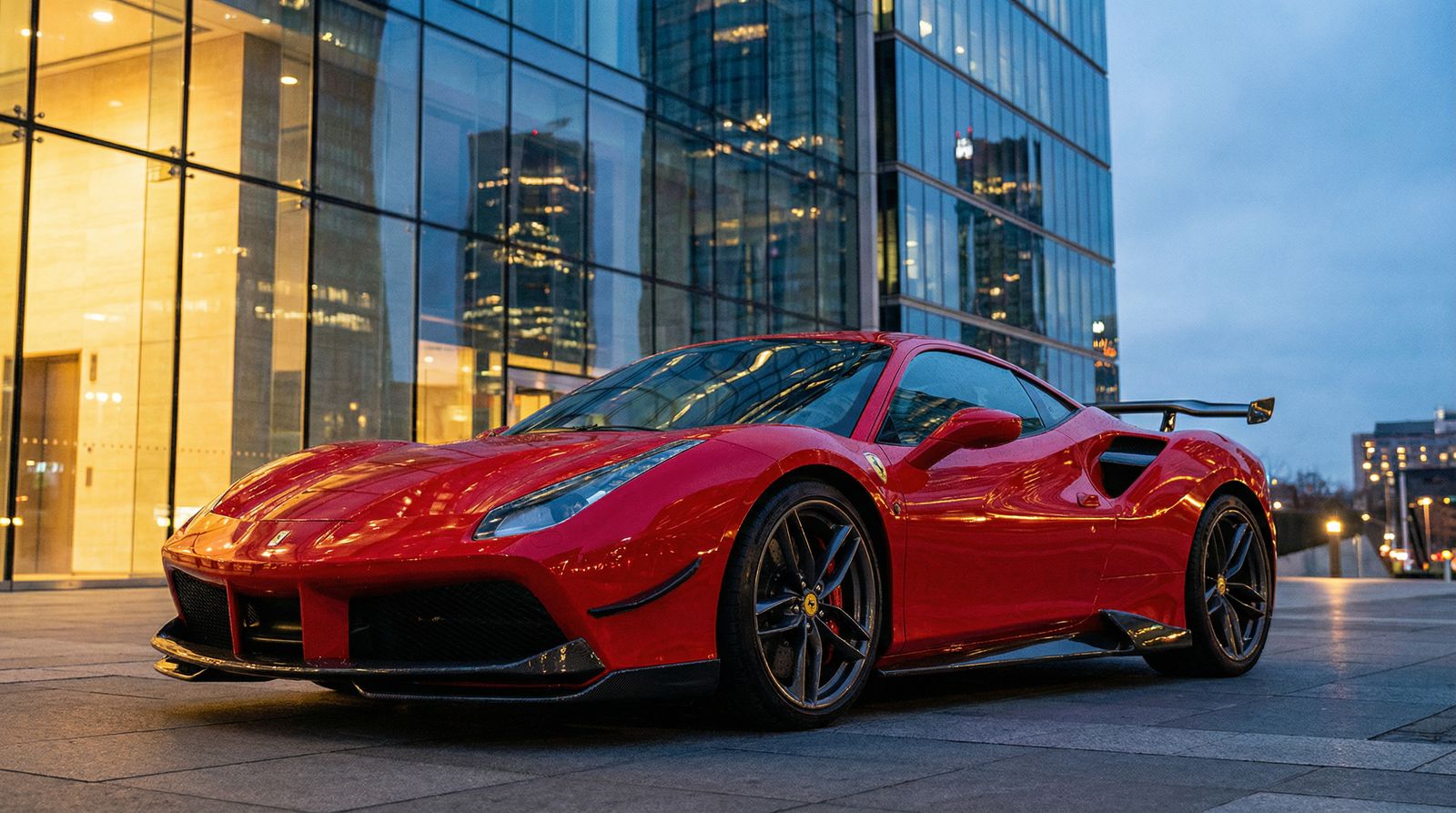 抖阴汽车解说视频